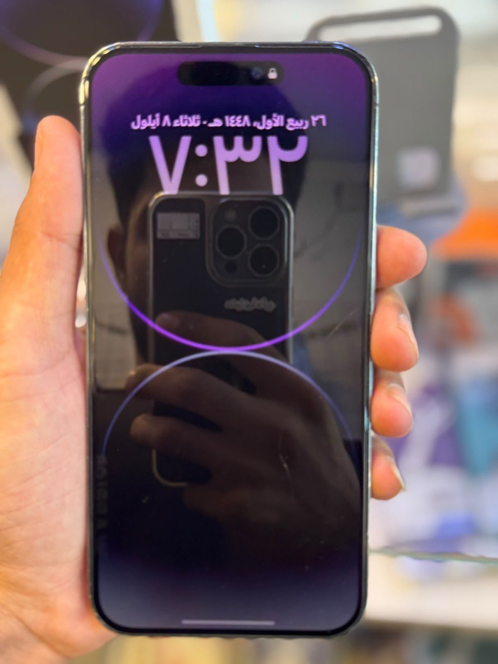 ١٤ابرو ماكس ذاكرة ١٢٨شرق اوسط نموذج m كارتونة ويا بطارية ممتازة ٨٥مستبدل شاشة فقط اصلية حاليا بيها فطر خفيف بل كلاسة ممبين سعرة مناسب ٦٥٠بغداد البياع نضافة فول 😑