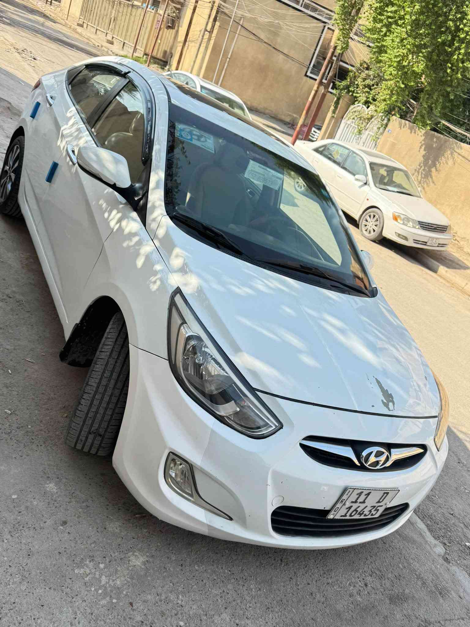 السلام عليكم اكسنت 2016 خليجية فول مواصفات بلو رقم بغداد انكليزي باسمي سونار ويه صور
سعرها ٩٢وبيها مجال 
مكان بغداد الكرخ 
***********
