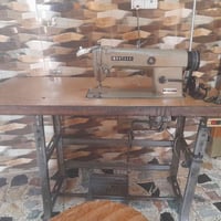 مكينة خياطة • برذر • بحالة جيدة