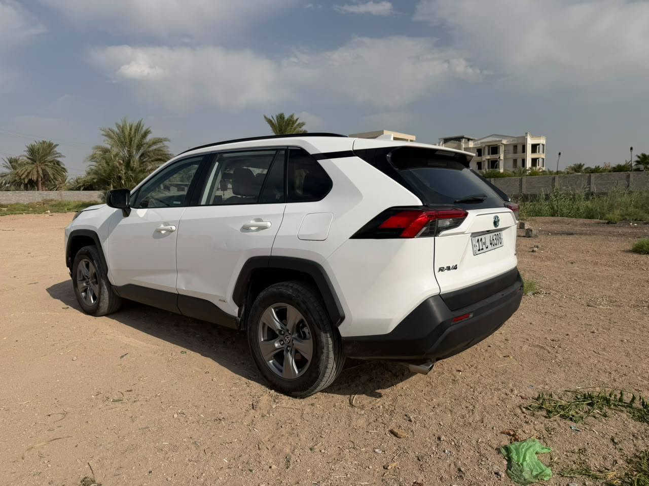 السلام عليكم راف 4
للبيع....... 
موديل 2022
رقم بغداد
السعر 19
للستفسار ‏‪***********‬‏
