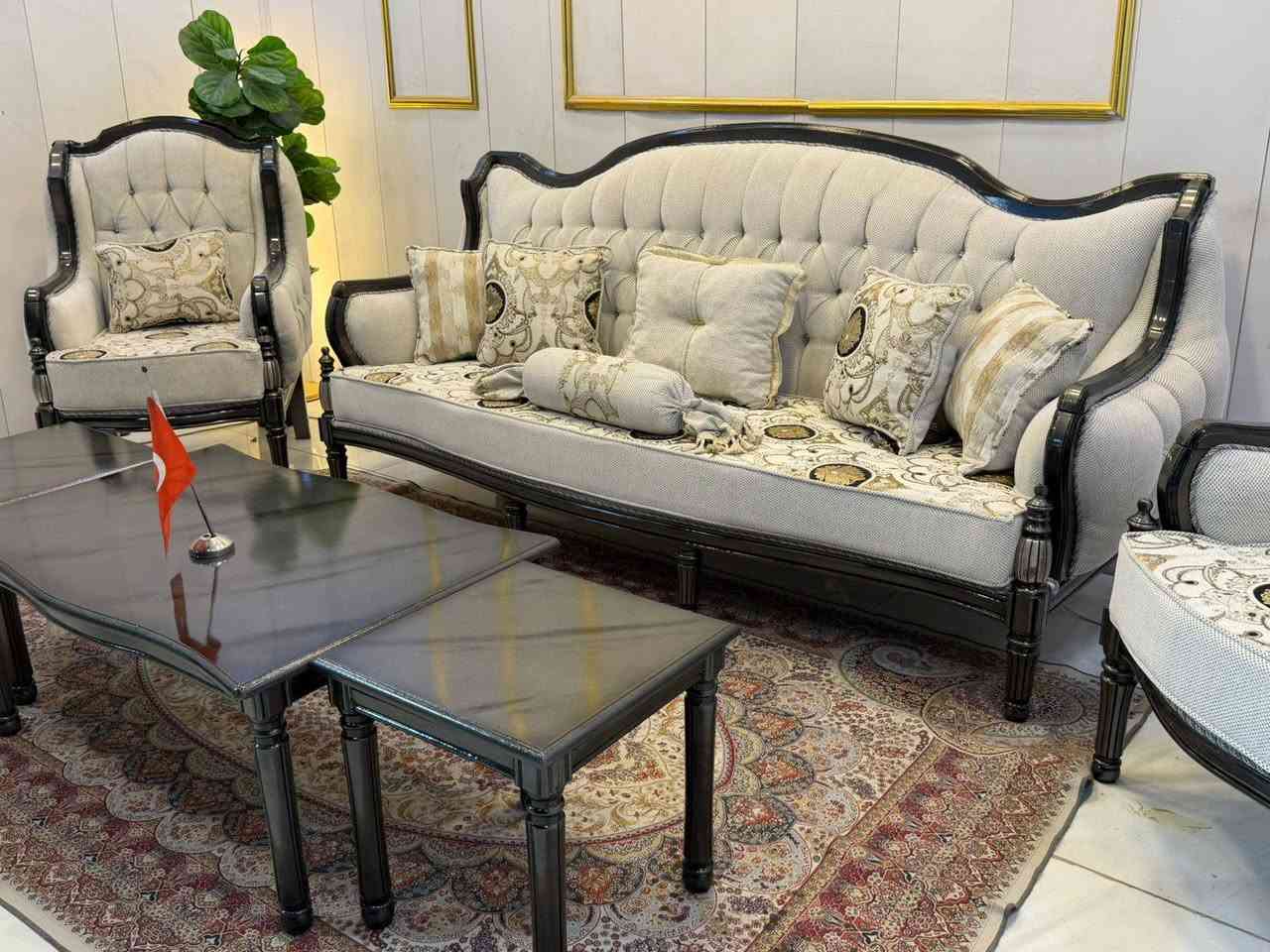 مساء الخير متابعينا 🌹
#معرض عباس مردان الجميلي 
يقدم لكم
تخم كلاسك تركي موديل 
عشر مقاعد خشب زان ثقيل درجه اولى 
قماش ستن ايطالي 
متوفر الان في معرض عباس مردان الجميلي 
العنوان /ديالى الخالص ناحية هبهب 
للحجز***********   واتس
يوجد لدينا خدمة توصيل كافة محافظات العراق
