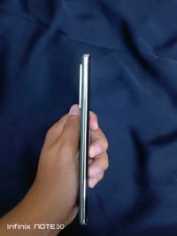 جهاز انفنكس نوت 40 برو ذاكرة 256 عشوائيه 12+12 جهاز مكفول مداخل تصليح ...