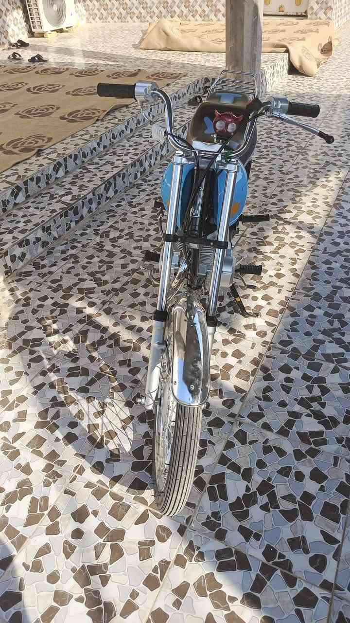 دراجه ٢٧
جديده شوفت عينك سكنر 

للبيع سعرها ٨٢٥ بيها مجال الشراي

***********
