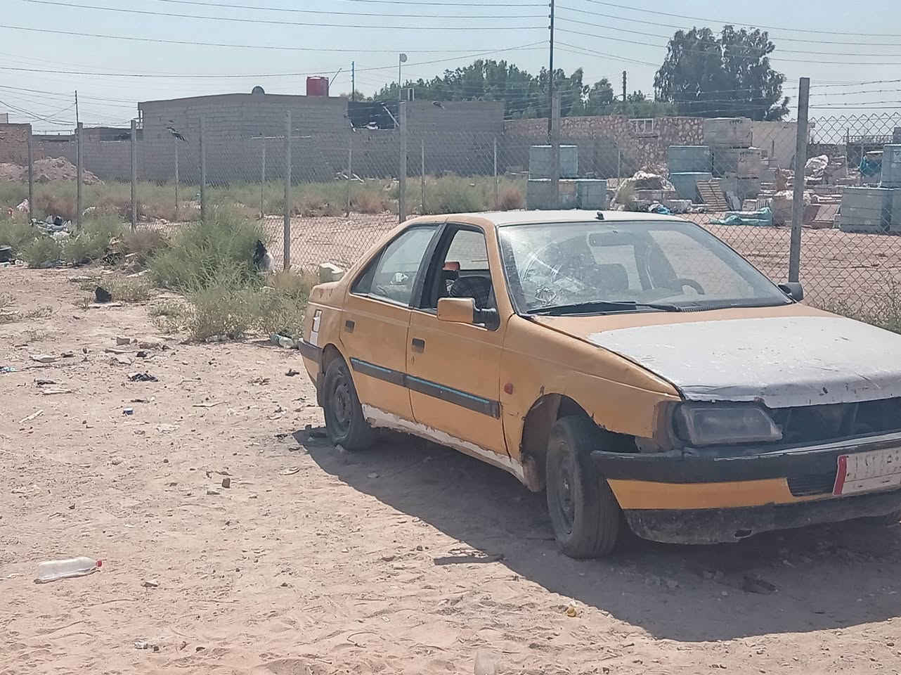 سياره للبيعطافيه بدون راديتر 3 ورقه ابيع برميل وبي تايرات مكلف بل نشر ***********  مكاتبه وراك 10 الف
