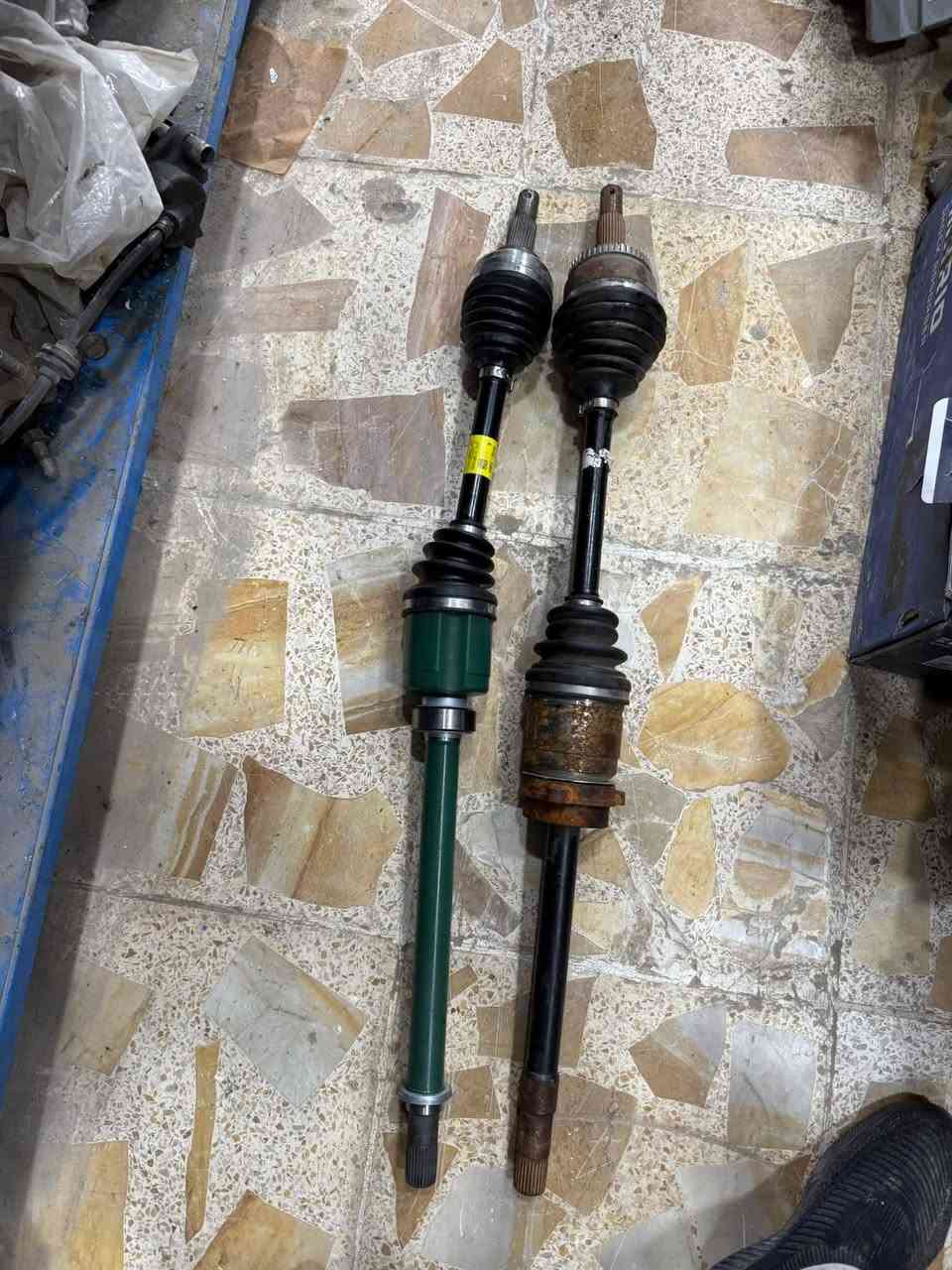 قطع غيار • رينو سافران • رينو كوليوس
