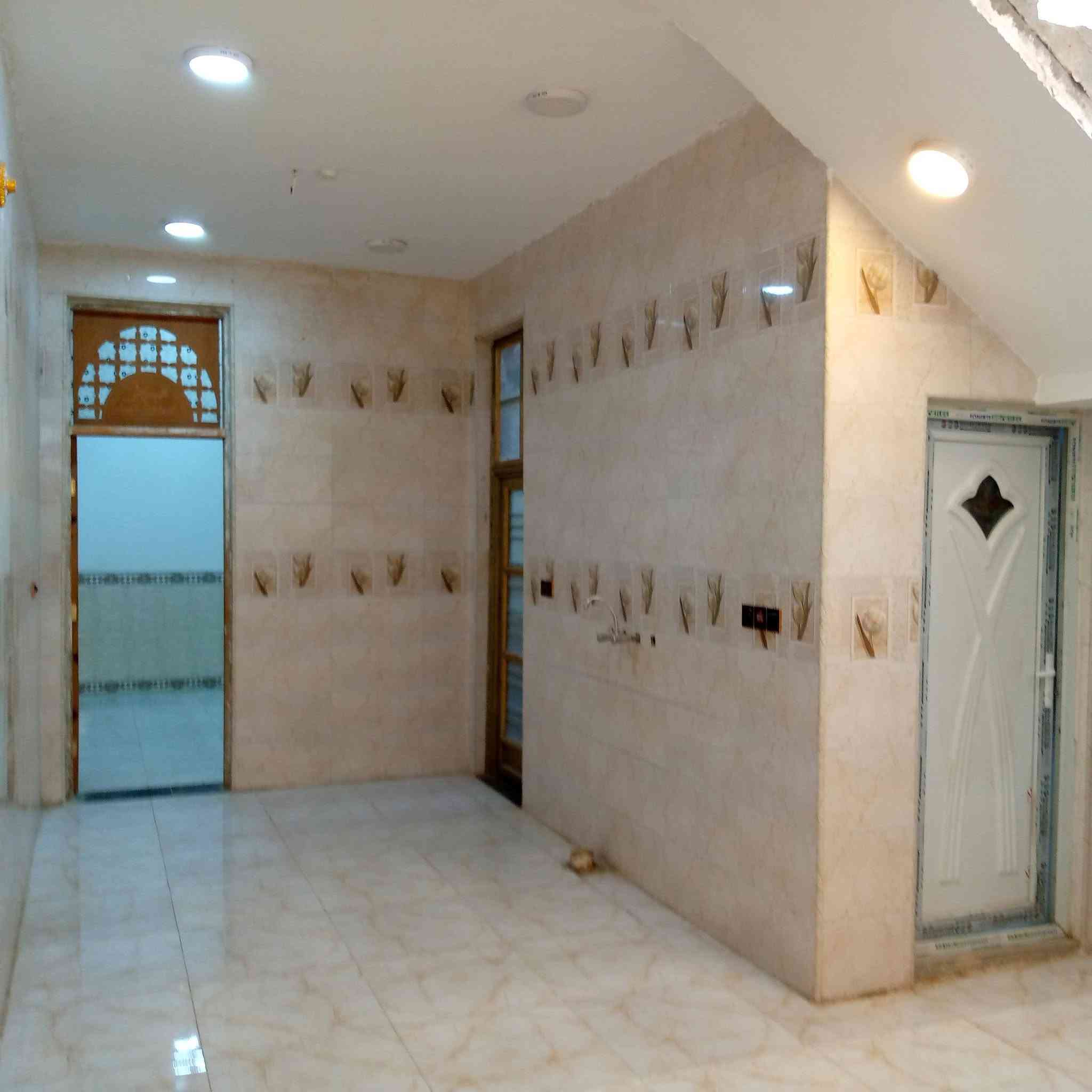 السلام عليكم بيت للبيع 100متر طابو صرف العنوان حله شارع 80 حي المصطفى الاتصال وتساب ***********
