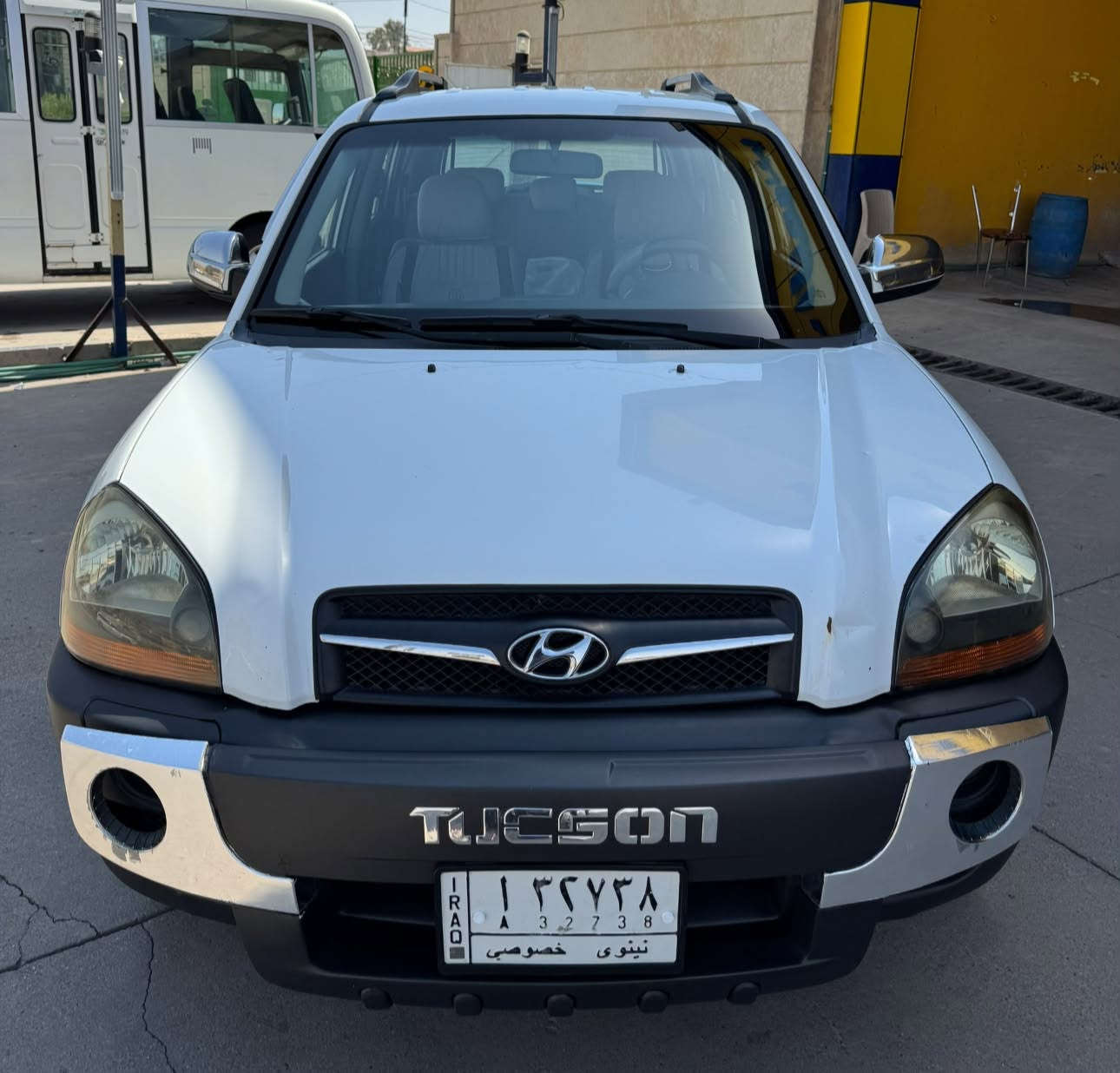 🚗 للبيع توسان موديل 2009 خليجي
✅ الماشية :  192 ألف كيلومتر
✅ المحرك: 2000 دوش
✅ الكفالة: عامة،  مكفولة من الضربة والصبغ عدا مكان  موشرة  باللوان الاخضر وتعديلات بارد بسيطة  بالصور بيها صبغ فقط
✅ الكير والمحرك: شرط، وخير من الله
✅ السيارة جاهزة ولا تحتاج إلى شيء
✅ استخدام شخصي وكل تفاصيلها واضحة في الصور

📍 الموقع: الموصل – حي العربي

💰 السعر: 110

📞التواصل :  ***********
