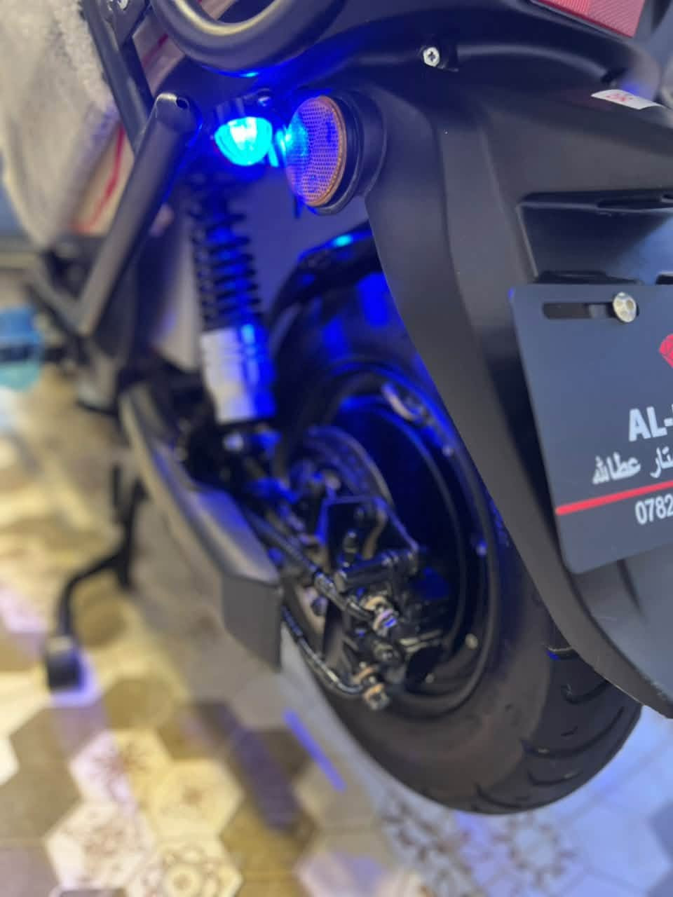 موطور ٣٥٠٠W • بطاريات ٦ • سرعة ٩٩