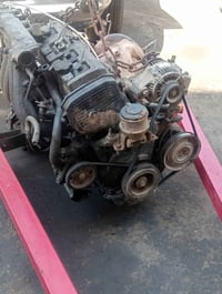 تحويره كامري 2000كامله مكينه گير دنفش شرط بغداد شيخ عمر مقابل معمل الخ...