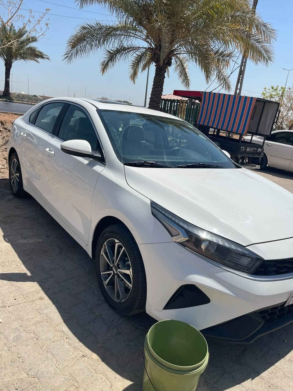 سيراتو موديل ٢٠٢٣سياره جاهزه من كلشي تبريد تخم تاير جديددوشمه فول مواصفات تبريد قطعتين فتحه تحكم  خمسة ويل كب مري شفط سياره مكفول من كلشي ماعده بارد شبر جوه قبق بانزين سياره جديده ماشيه 65
سعر 175وبيه مجال مكاني نجف ***********
