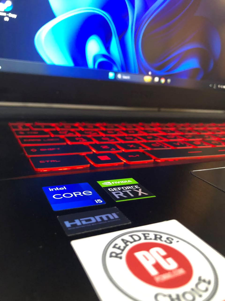 ادمن وافق 🌷
اسلام عليكم 
لابتوب msi gf63🔺
🔻i5 11400h
🔺ram16 ddr4 3200
🔻ssd512 
🔺Rtx 3050 4g
🔻144hz
🔹الابتوب نضيفه ومكفوله من الشخوط والكسور 
🔹حراره الكرت جداً طبيعيه 
🔹سعره ٨١٥ الف🔥
🔹مكاني الموصل 
🔹ضمان ٣ ايام (فقط ب موصل)
🔹موجود توصيل 

🔻تواصل🔺
 خاص 📩
واتس ***********✉️
خط ***********📞📱

نص مكتوب في الصور:
- Demo monitor FurMark (64-bit) 2.10.2.0 Test: FurMark (GL) 44 FPS min:39, max:45, avg:43 Time : 00:09:28 Frames : 24540 Frame time : 23.160 ms Resolution : 1920 x 1080 AA : Off NVIDIA GeForce RTX 3050 Laptop GPU/PCIe/SSE2 OpenGL 3.2.0 NVIDIA 610.62 Demo options GPU monitoring GPU graphs NVIDIA GeForce RTX 3050 Laptop GPU PCI IDs DEV:10DE-25A2 SUB:1462-132E REV:A1 GPU temp 74°C GPU hotspot 81°C GPU usage 100% VRAM 8% (340 MB) Clocks core:976MHz - mem:1375MHz (11.0Gbps) power 40W - PPW:1.103 Intel(R) UHD Graphics PCI IDs DEV:8086-9A68 SUB:1462-132E REV: 1 monitoring not supported GPU 0 100 80 60 temp: 74.0 °C hotspot: 80.8 °C