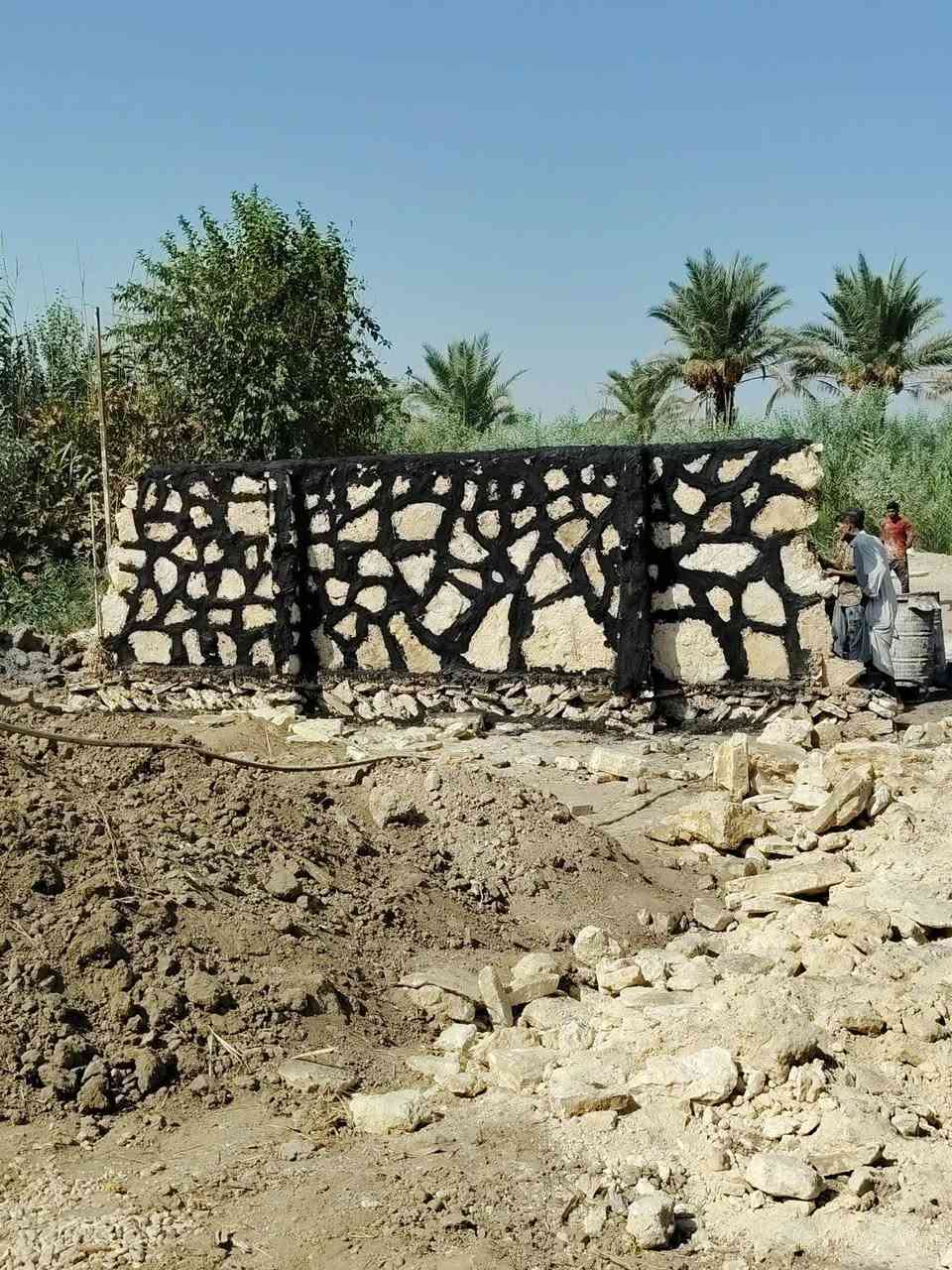 تم اكمال هاذ السياج في منطقه
أبو درباش الحمزه الغربي 
⛑️

*********** وتساب مباشر يا الله صلي على محمد اخوان بناء حجر كرست عمل كل المحافظات العراق سعر المتر خاص السعر تنافس بيوت تطبيق اسيجه كلهن وانا بخدمتكم ***********
