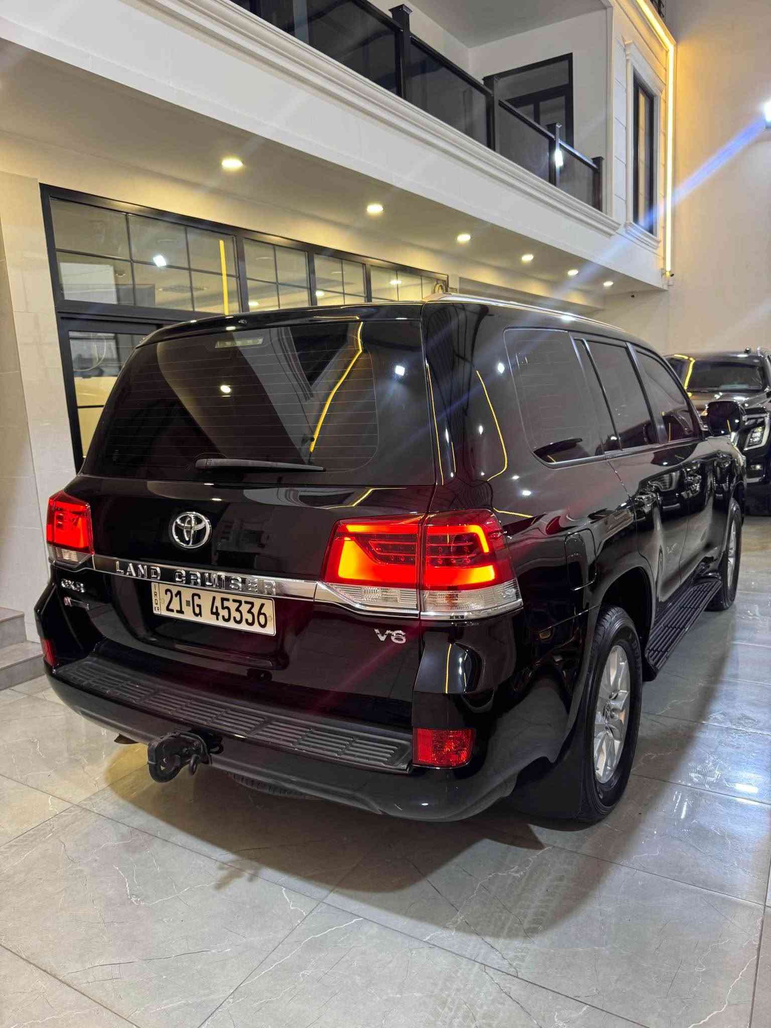 لاندكروزر GX • ٢٠٢١ • ٧٦٠٠٠ كم