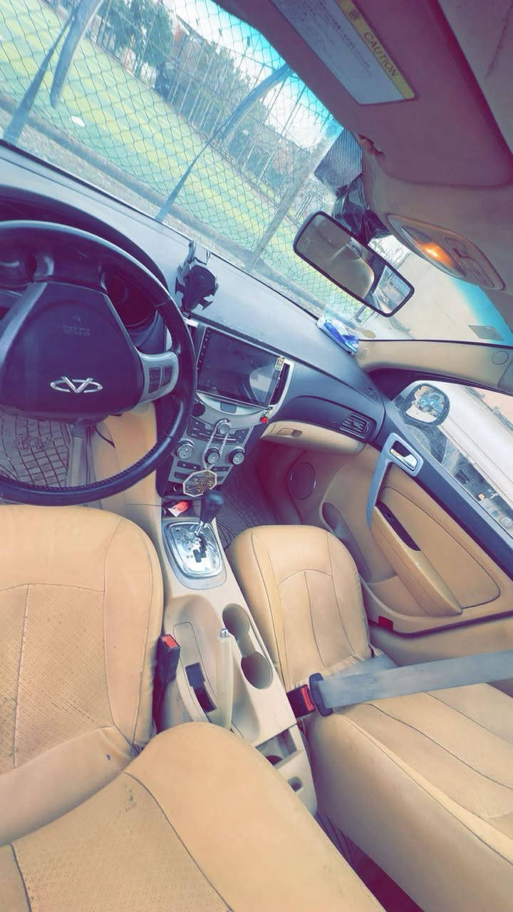 شيري اي3 • ٢٠١٢ • حي اور