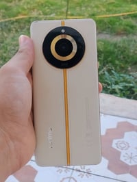 ريلمي 11 برو • ذاكرة ٥١٢ • بابل شارع 80