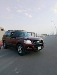 فورد اكسبلور موديل 2010  مكينه كير تبريد صدر تايرات باتري كهربائيات جد...