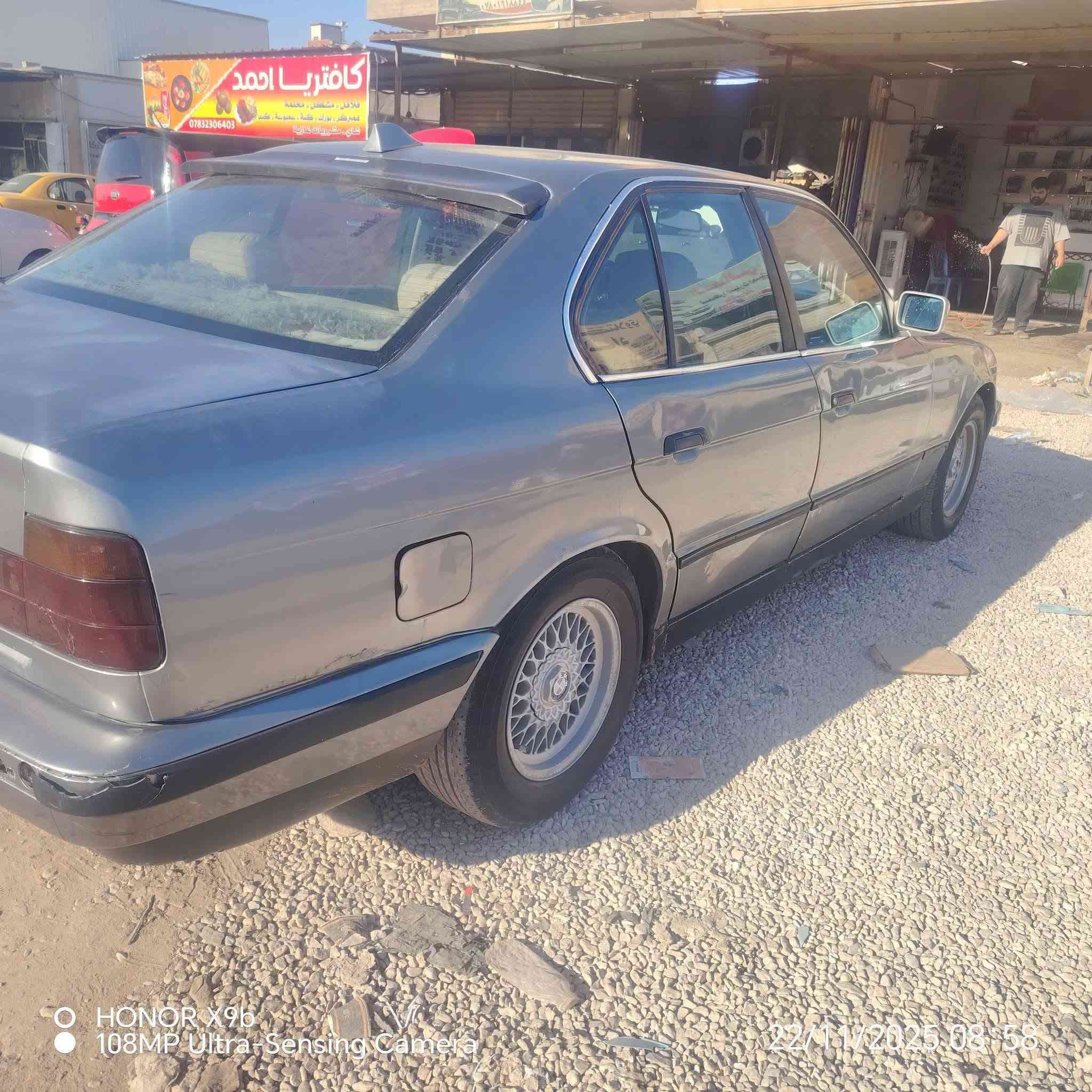 السلام عليكم
BMW525للبیع 

موديل 92 كير ومكينه جديد كير اوتوماتيك  سياره رقم انكليزي انبار ب اسمي مكان سياره كربلاء سعر ب45 وبيها مجال  ***********

نص مكتوب في الصور:
- HONOR X9b 108MP Ultra-Sensing Camera 22/11/2025 08:58