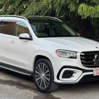 مرسيدس GLS 450 موديل 2024 اعلي فئة  كشن كهربائية ماشية 17 ألف ميل  سما...