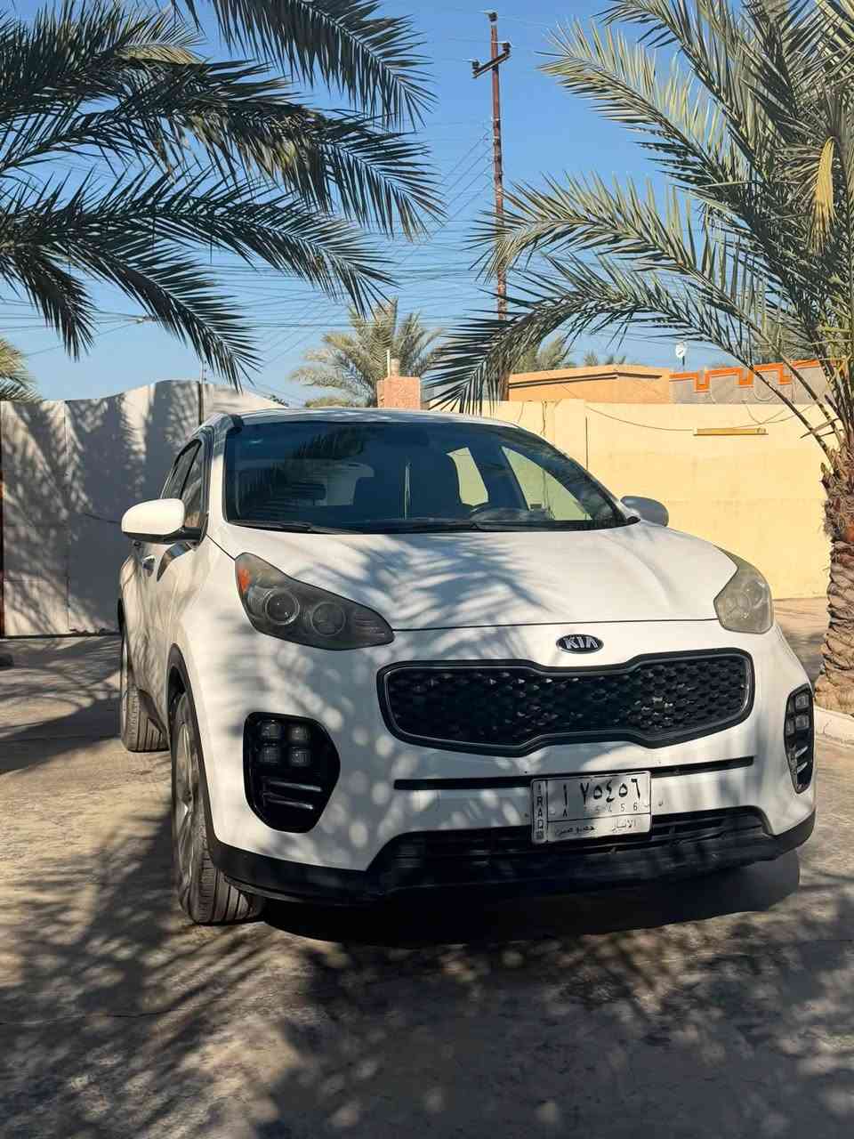 للبيع
كيا سبورتج ٢٠١٧ وارد أمريكي مكفوله عدا البارد 
رقم انبار تحويل ثاني يوم السعر $145 بيه مجال 
***********
