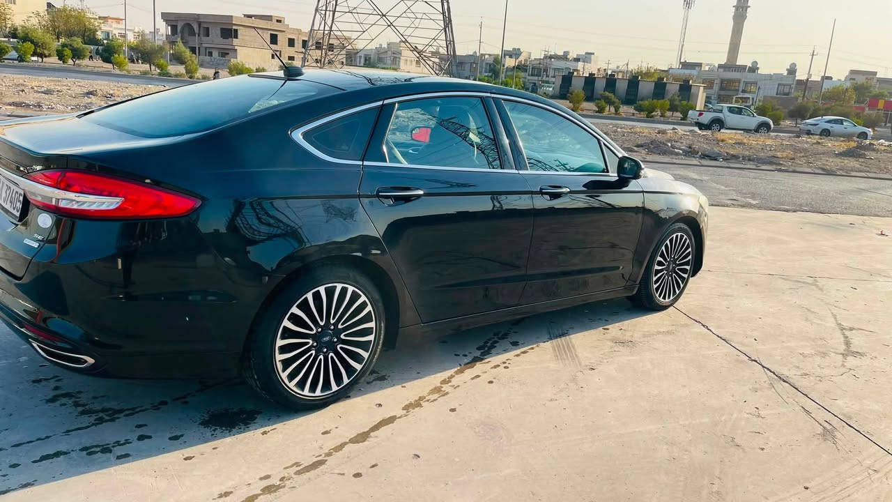 فورد فيوجن فول فول مواصفات موديل ٢٠١٧. رقم اربيل جديد  محرك ٢٠٠٠ تيربو  ضررها قطعتين بدون دواخل  للبيع. السعر ١٠٨. وترهم مرواس بسعر اقل 
مكانها اربيل 
*********** واتس اب
