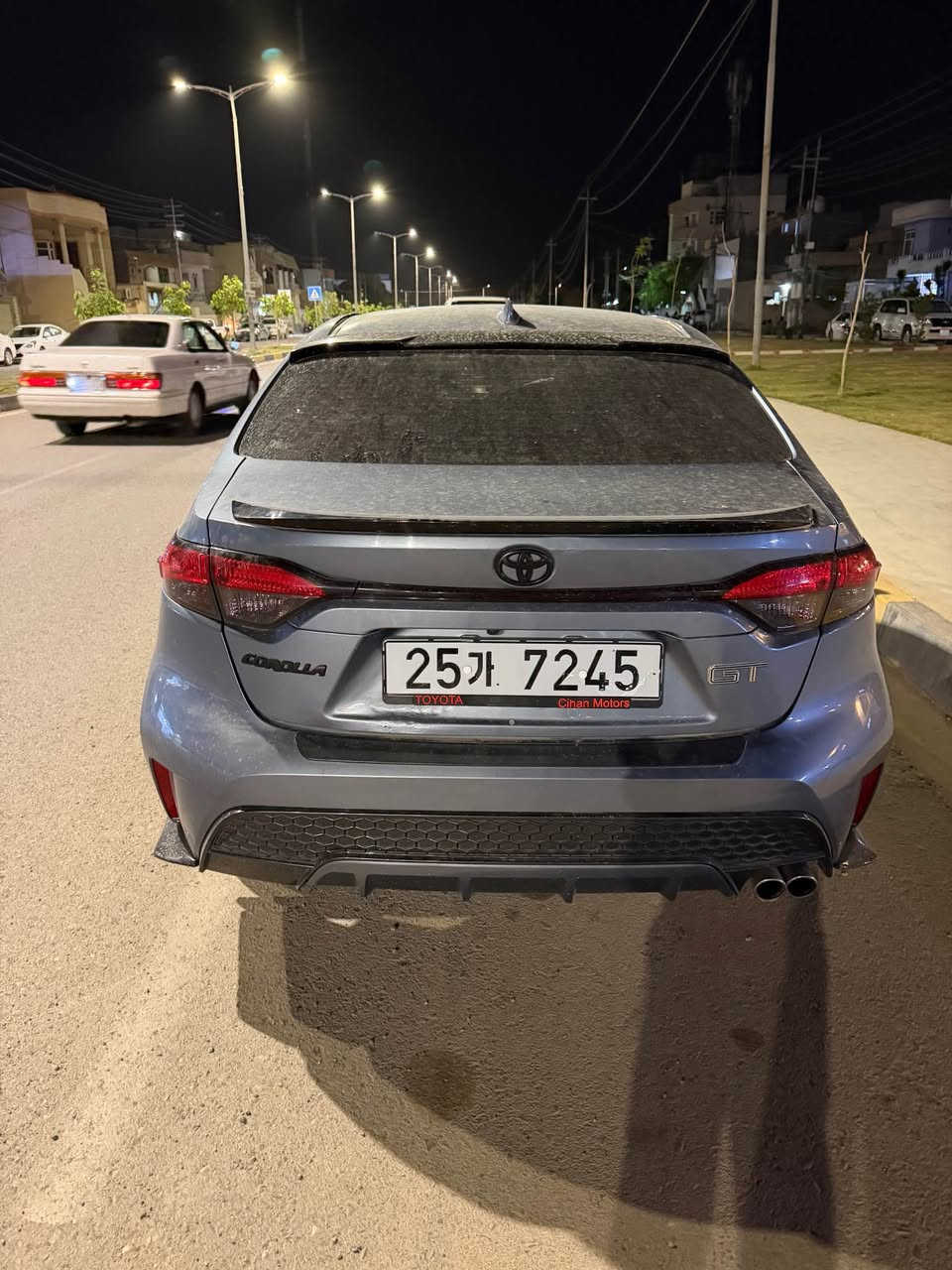 بةناوي خوا 
كرؤلا ساق ساق بئ رةقةم 
مؤديل ٢٠٢٠ 
٢پارچةو نيوي بؤياغة من بة ٣ دةي فرؤشم 
مواسةفات SE
رادار 
خةتي جادة 
ليد و زينؤن 
تركشن 
تةعديل سورعة 
شاشة گةورة 
سپؤرت كؤنترؤل 
گير سوكان 
لايت اوتؤ
و مواسةفاتي تر زؤر پاكة١٠٠هةزار رؤشتوة فول سپؤرت 
٧٥گةلا
*********** كالار, السليمانية
