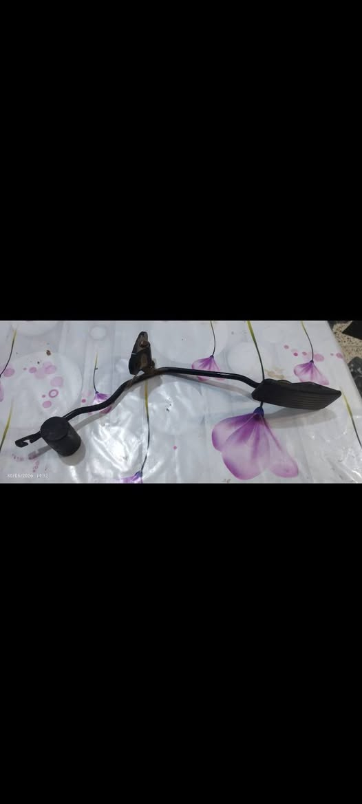 سلام عليكم غراض كروسيدا غراض انضاف مال حاويه   موجود خاص ورقم ***********

نص مكتوب في الصور:
- 1 يوليو
- 12:59 ص
- 30/05/2026 14:32