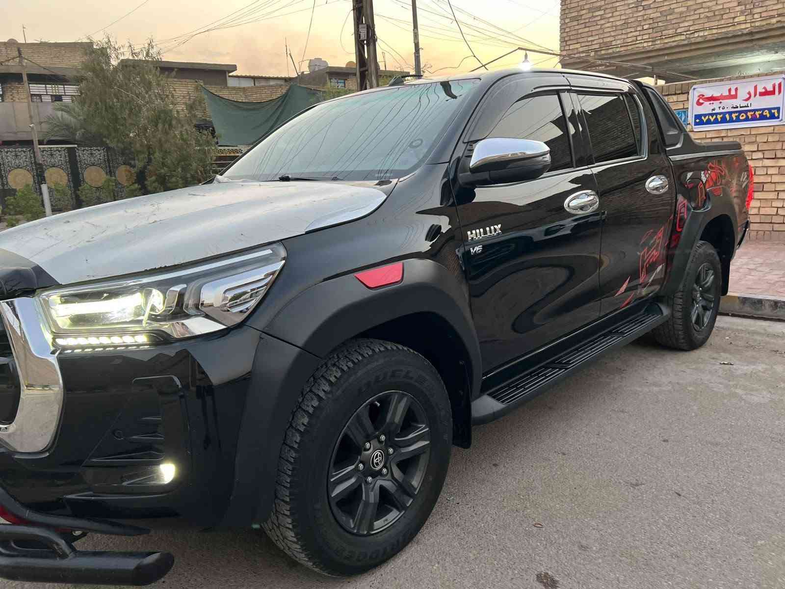 تيوتا هايلوكس للبيع  موديل 2023  اسود ملكي  ساز فول مواصفات بانزين مكفوله كفاله عامه من ضربه وصبغ وتبديل وشخوط شرط سونار سياره جديده بمعنى الكلمة  (حتى كتاب تظليل بيه) جاهزه من كل النواحي مابيه اي نقص صندوق خلفي يفتح من كل جهات وسياره اخت زيرووو استخدام شخصي 
هايلوكس تي ار دي TRDعالي دبل كاب
محرك 6 سلندر 4.0 
موصفات: فول مواصفات للاخير  
شاشة
رادار امامي رادار جانبي رادار خلفي 
كشنات تبريد
شاحن وايرلس 
مثبت سرعة تفاعلي
كامرة خلفية 
حساسات امامي خلفي 
تبريد بالكشنات الاماميه 
سيارة وكالة ساز رقم سليمانيه دولي بسمي تحويل او وكالة  ماشية 38 الف حقيقي اخت زيرو 
سعر : 340 بيه مجال بسيط الاتصال على هذا الرقم 
***********
مكاني بغداد
