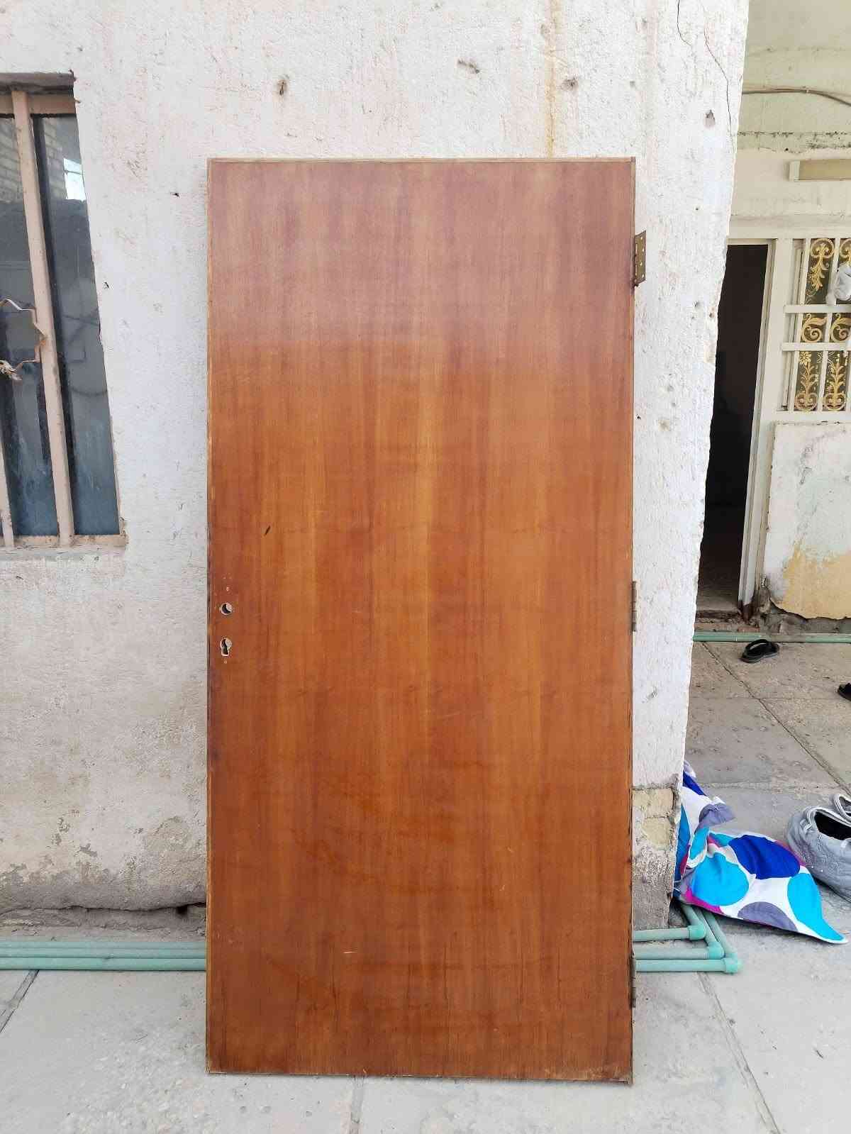 باب غرفه • ١٩٠×٨٧ • نضيف