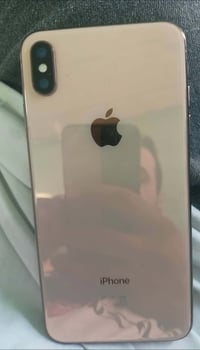 آيفون XS ماكس ٢٥٦ • بطارية ١٠٠ • نظيف بلا خدوش