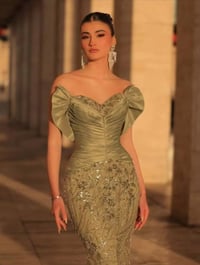 فستان • مقاس L • ماركة Glamrae