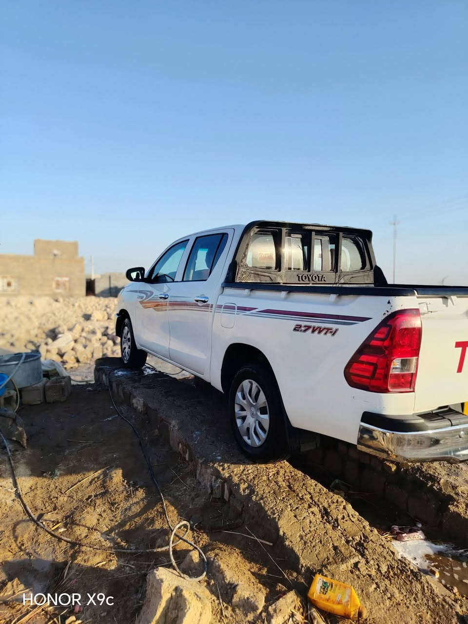 سياره للبيع موديل 2020 رقم اربيل مكان في البصره سعر 190 للشراي ***********

نص مكتوب في الصور:
- HONOR X9c
