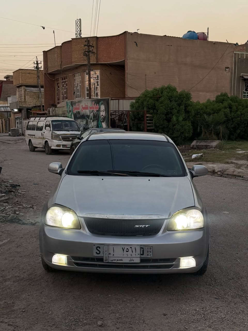 سلام عليكم اوبترا 2005 خليجي وارد سعودي السياره مصروف عليها خير من الله سياره مرتبه 
السياره مصبوغه عام جماليه وفيديو قبل الصبغ موجود بيها الجاملغ الايمن عوزه بسہَ كلير والجاملغ الخلفي بي خياس 
مكان السياره بغداد اذا شراي ما اقصر وياك
***********
