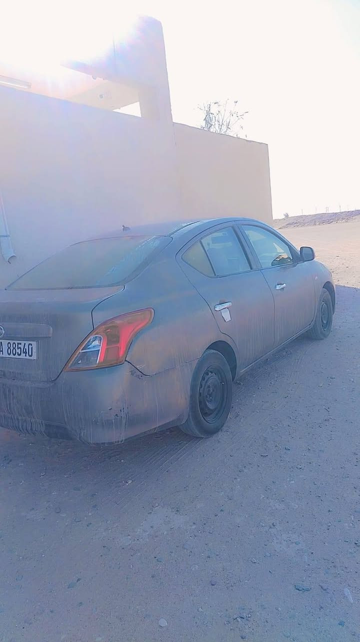 نيسان سني هندي/ بليته زركه/مكينه وكير 24/موديل 2017باسمي رقم دولي انكليزي/ضربتها خلفي جاملغات الحوض ما متعور الجاملغ اليسر مبدل فقط تبريد ثلج 🥶 حداديه وكهربائيات جديد سياره مابيها اي نقص سياره جاهزه علا الخير الياخذه السعر 77الاستفسار ***********
