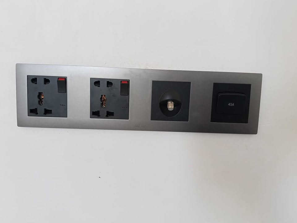 ⚡️🔌 تأسيس وصيانة وترميم كهرباء – الديوانية 🔌⚡️

🏠 بيوت | 🏢 عمارات | 🏗️ مجمعات سكنية

تحتاج كهربائي لشغل نظيف، مرتب وآمن؟
نوفر لك خدمات الكهرباء من التأسيس إلى الصيانة والترميم 👇

🔧 تأسيس كهرباء البيوت الجديدة
🏢 تأسيس كهرباء العمارات والمجمعات
⚡️ ترميم وتجديد التأسيس الكهربائي القديم
💡 تركيب الإنارة والسبوتات والبرايز والمفاتيح
🔌 تمديد وتنظيم الأسلاك والكابلات
🛠️ كشف وإصلاح الأعطال والالتماسات
⚡️ معالجة مشاكل الأحمال وضعف الكهرباء
📋 ترتيب وتنظيم اللوحات الكهربائية

✅ شغل دقيق ومرتب
✅ خبرة بالتأسيس والصيانة والترميم
✅ فحص وتشخيص قبل التنفيذ
✅ أسعار مناسبة
✅ التزام بالمواعيد

📍 متوفرين داخل الديوانية ومناطقها

📞 للحجز والاستفسار: راسلنا على الواتساب أو اتصال على الرقم ‭***********‬/       /***********
            

⚡️ أسّس صح من البداية… وخلّي كهرباء بيتك بأيدٍ أمينة. 🔧
