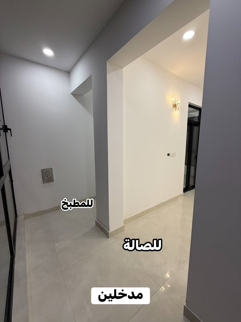 🔥 دوبلكس زيرو في اليرموك – حي الأطباء 🔥

إذا تبحث عن السكن الراقي والموقع المميز… هاي الفرصة تستحق المشاهدة 👌✨

📍 الموقع: اليرموك – حي الأطباء
🏢 بناء شركة درجة أولى
✨ زيرو – غير مسكونة

🏠 شقة دوبلكس بطابقين (الأول + الثاني)

🔹 4 غرف نوم 🛏️
🔹 صالتين 🛋️
🔹 درج معزول
🔹 حمامين 🚾
🔹 مطبخ معزول 🍳

💰 الإيجار: 16 ورقة فقط
🤝 وقابل للتفاوض

📲 لعرض العقارات والاستفسار والاستثمار:
حسن البيضاني
☎️ ***********

نص مكتوب في الصور:
- اليرموك حي الاطباء
- مدخل معزول
- للمطبخ للصالة مدخلين
- الصالة
- المطبخ
- WC صحيات