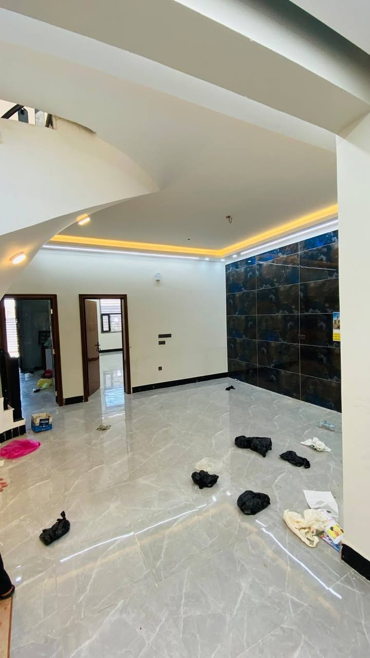 🏡دار للبيع
📍 الموقع المشتل

📐 المساحه 200متر

✨ اول عالشط البيت 

__البناء حديث طابقين

💵 السعر خاص

📞 للاستفسار ادخل خاص وتدلل

 او الاتصال على الرقم ***********
