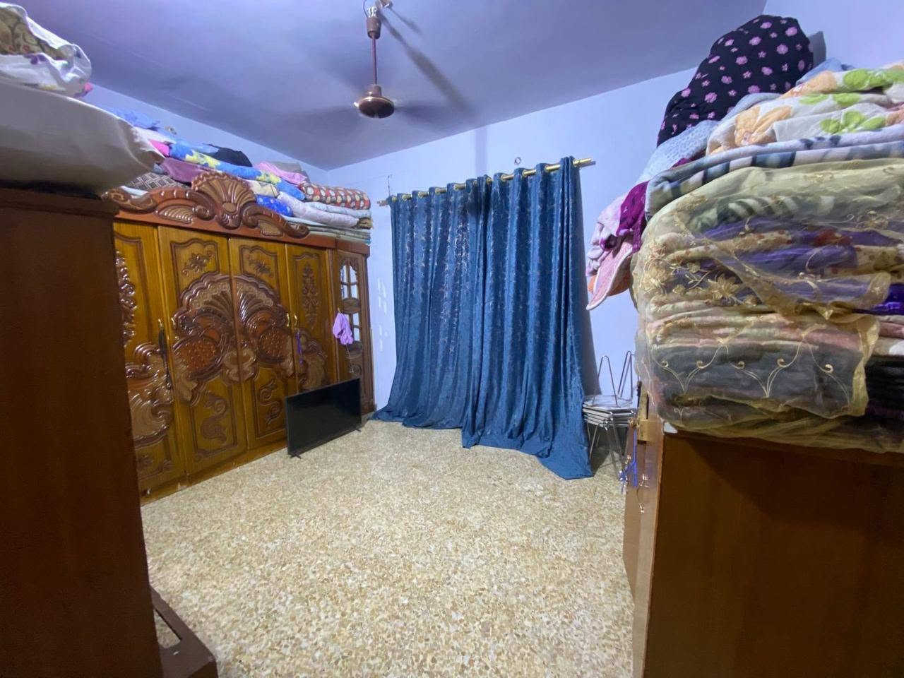 بيت زراعي • ٢٠٠م • غرفتين