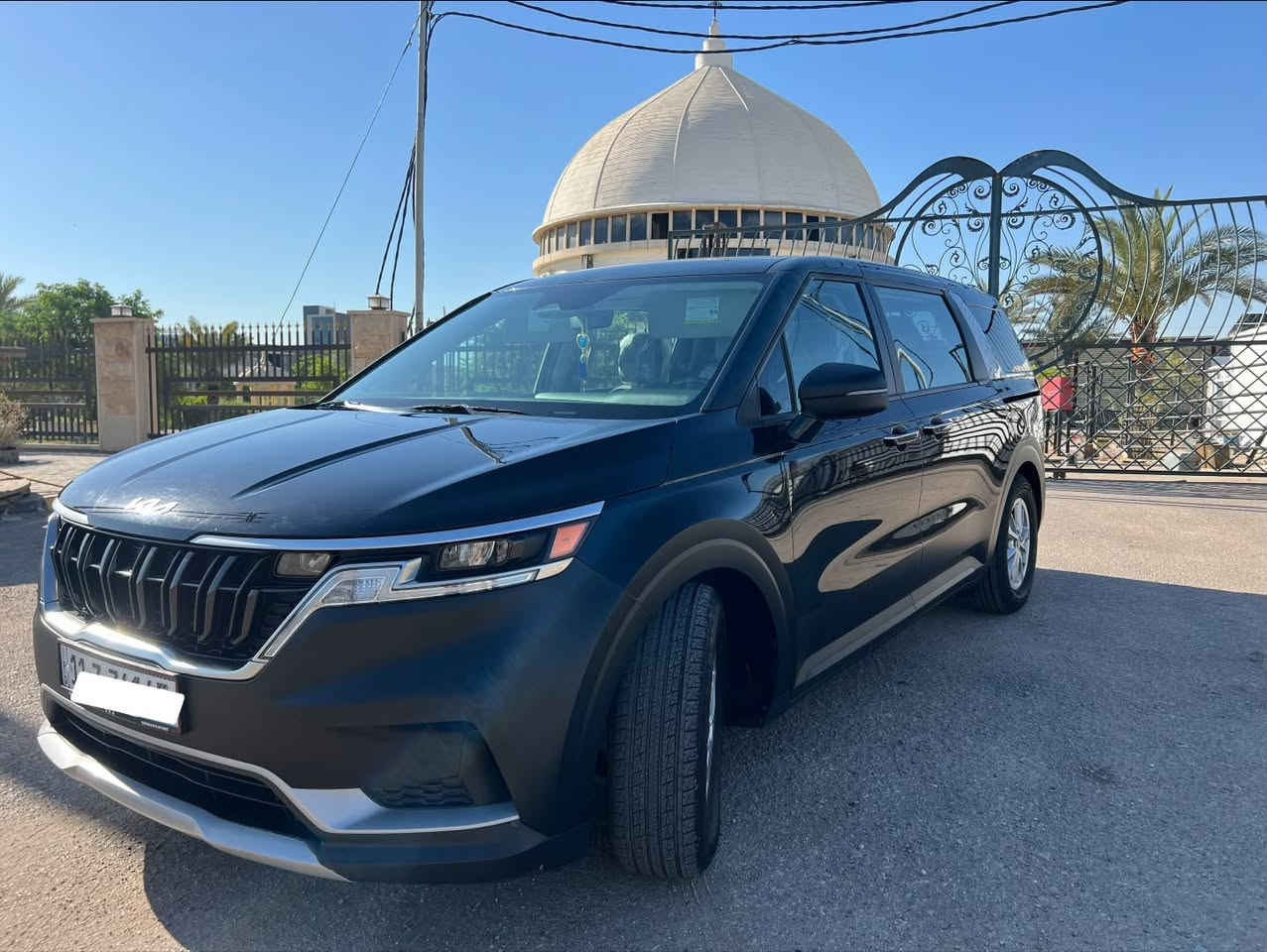 🚗 للبيع | كيا كارنفال 2024 | وارد أمريكا | Clean Title 🚗
✅ موديل 2024

✅ وارد أمريكي – Clean Title

✅ الممشى: 72,000 كم

✅ السعر: 27,500 دولار

المواصفات:

* ✅ داخلية جلد رصاصي.

* ✅ مثبت سرعة (Cruise Control).

* ✅ نظام الثبات الإلكتروني (ESC).

* ✅ نظام المساعدة على نزول المنحدرات (Hill Descent Control).

* ✅ كاميرا خلفية.

* ✅ شاشة لمس مع بلوتوث وUSB.

* ✅ أبواب جانبية سلايد.

* ✅ مكيف أمامي وخلفي ثلج.

* ✅ جنوط أصلية.

* ✅ محرك وگير وشاصي بحالة ممتازة.

* ✅ السيارة جاهزة ولا تحتاج أي مصروف.

💰 المطلوب: 27,500 دولار قابل للتفاوض بالمعقول بعد المعاينة.

📞 للاستفسار ***********

“اللهم صلِّ على محمد وآل محمد”
