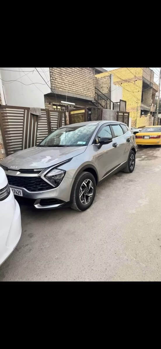 سلام عليكم سوبرت LX 2023

مواصفات تبريد قطعتين
كشن هيتز
ويل كروم
بلوتوث USB ابل كار بلي والاندرويد
حاجب ليد
تحكم ستيرن
كير اوتو + عادي
سويج مو بصمه
اوتو بريك
بريك بصمه
داخل اسود
نظام قيادة ايكو + سبورت + نورمل
مثبت سرعه
تحديد مسار
رادار الخطوط البيضاء
لايتات الربع عدسات + ليد
شاشه الكترونيه

مكان السياره بغداد حي الجهاد
السعر 170وبيها مجال بسيط
صبغ قطعه وحده
ماشيه 44ميل

للاتصال: ***********
او ***********
