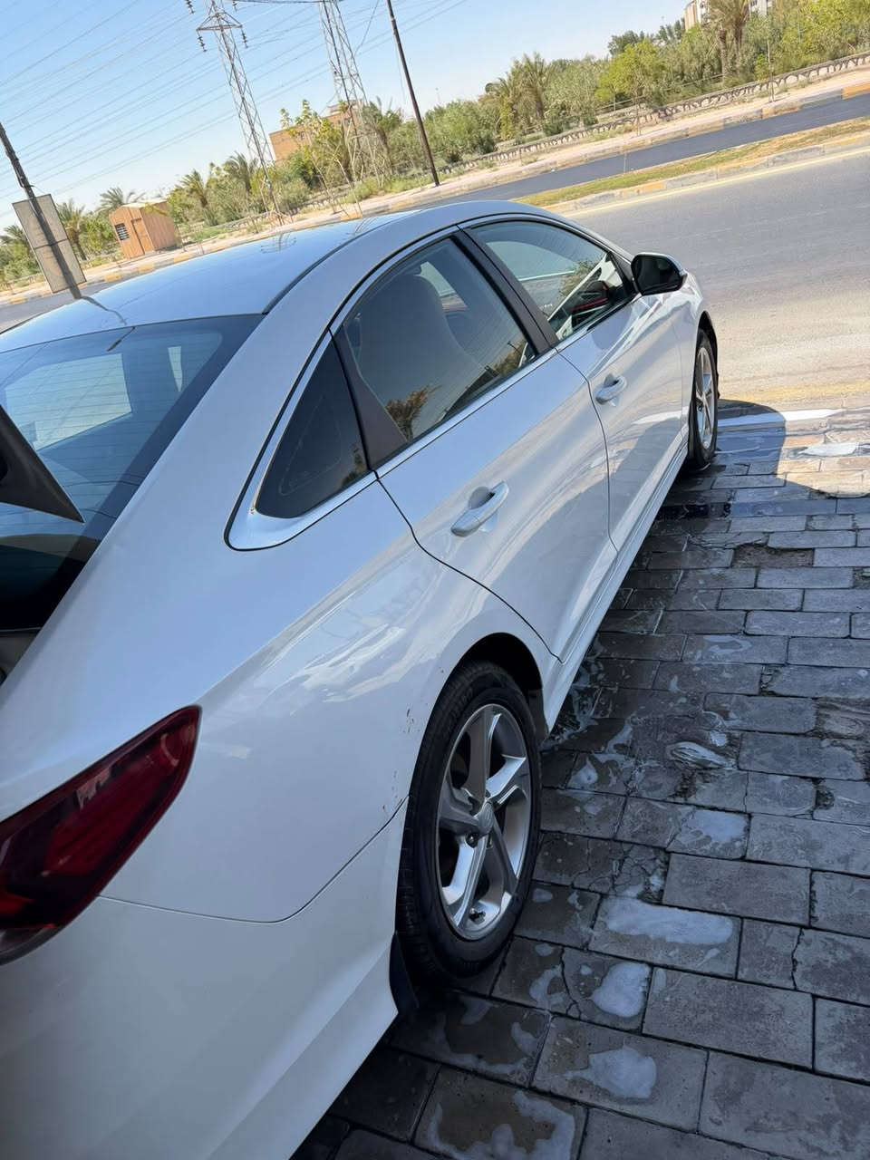 للبيع سوناتا خليجي 18اربيل سياره كفالة عامه عده جامعة مرشوش رشه خفيفه تريد وكالة أو تحويل وكاله رسمي مكان نجف سعر 145 وبين مجال للاتصال *********** النجف, العراق
