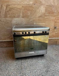 طباخ كريازي • نضيف • قابل شوية