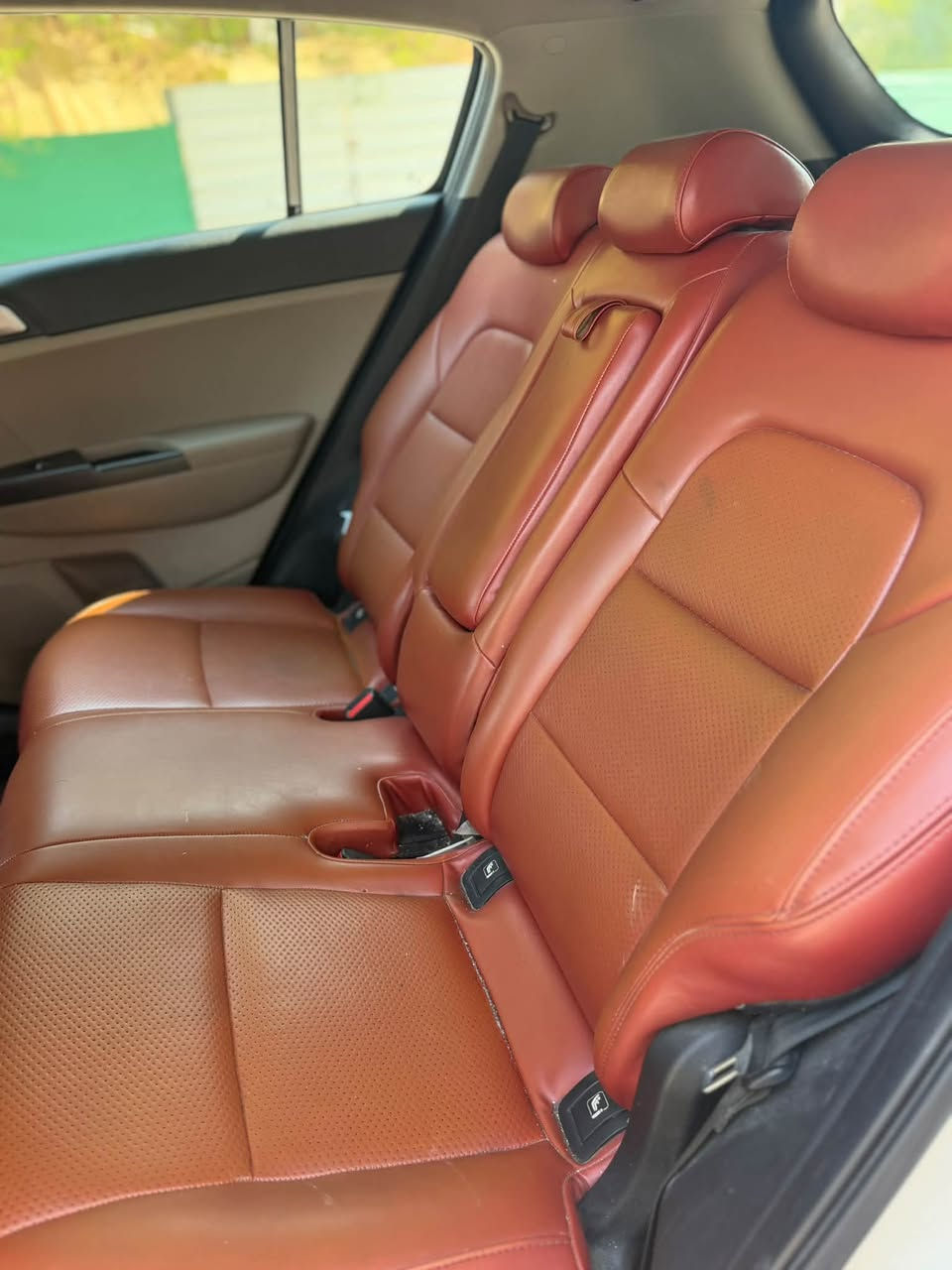 سلام عليكم
كيا سبورتج   خليجي
ماشية ٧١ km
موديل 2020
رقم بغداد بسمي دولي
مكينة ألفين دوش 
بانورما
شاشة
كامرة
حساس امامي وخلفي
لايت زنون 
تحكم استيرن فول 
اضواء ترحيب 
نظام ايكو 
حاكية ' ابلوتوث  
يدات نيكل 
اشاير بلمري 
كير ومكينة مكفولات 
كلة شغال  ميكانيك خير من اللة سياره جديده تخم تاير جديد 
مكفولة من كلشي عده بارد كد شبر بل باب خلف سايق 
سبير اصلي ما نازل 
سويجين أصليات موجودات سياره خير من الله كل نقص ما بية  
 
سعر ١٨٧ قابل لل تفاوض 

رقم الهاتف :***********

مكاني بغداد السيدية
