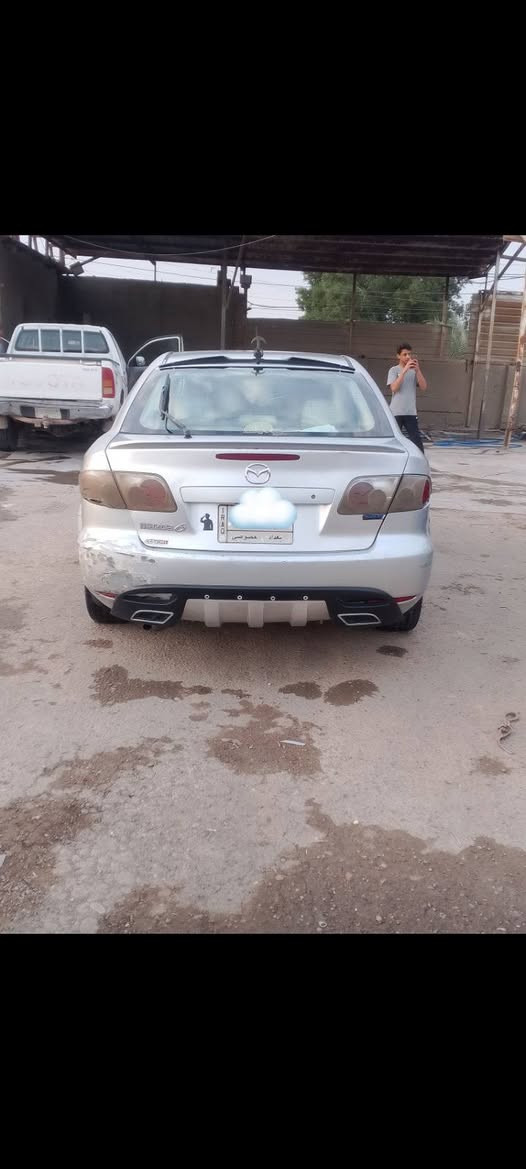 مازدا ياباني وارد خليجي اوتماتيك 
زوم 6 موديل 2003 محرك 2000 
سيارة بلادية بدون صبغ 
محرك كير خير من الله
مشط ستيرن جديد 
كهربائيات كلهة شغالة
مكانهة بغداد 
تبريد شغال 
السعر (50)
هاتف ***********
