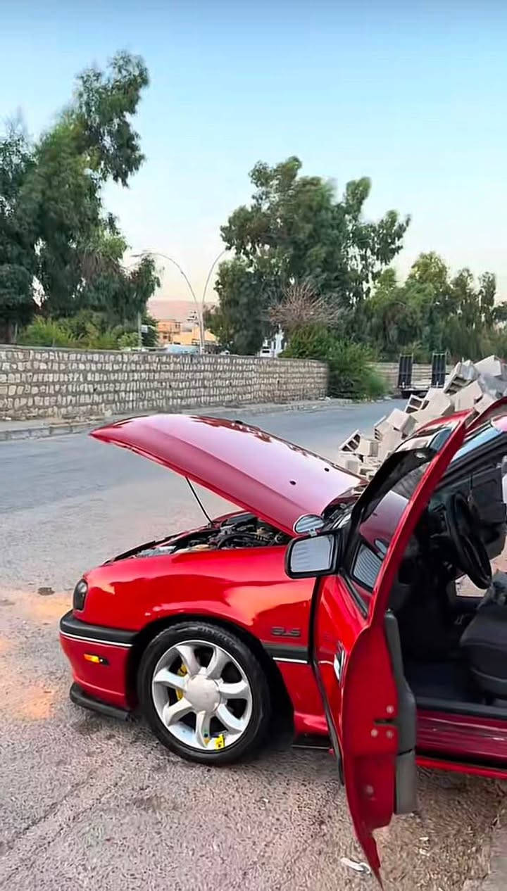 ئۆپڵ ڤیکتڕا مۆدێل ١٩٩٣ بێ تەقەو ڕەقە ئەڕم و ئەوەلیات بە شەرت ئاڕم هەولێر مەکینە ١٨ دەحمو لێدرانی بە شەرت ماڵی دۆستە زۆر پاکو خاوێن مەوەتەوە  ت.ل/*********** بەس وەتس ئەپ و ڤایبەری لەسەرە Singapore
