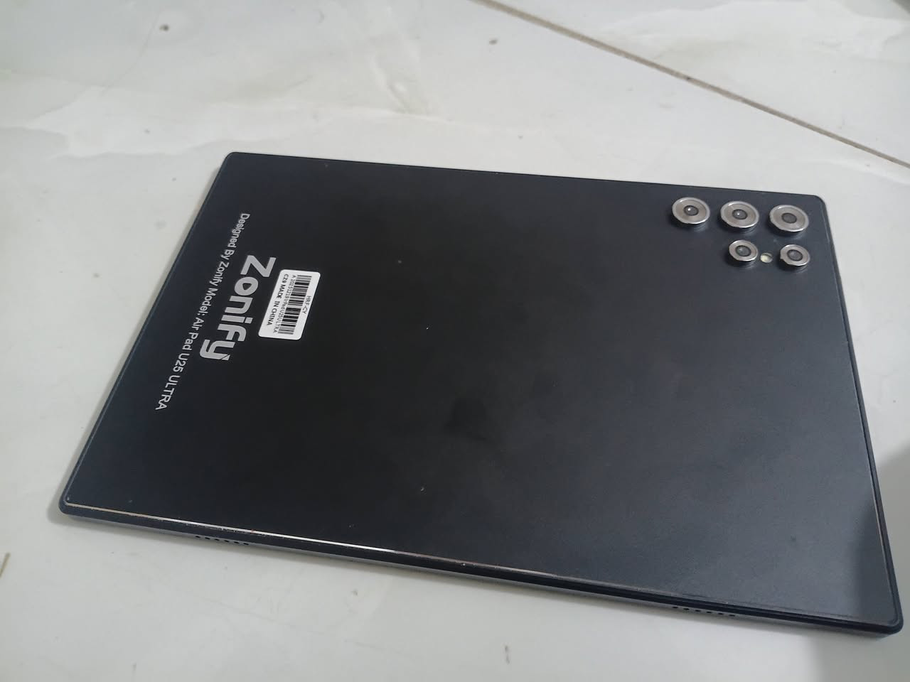 تابلت Air pad U25 ULTRA وكل ملحقاته موجوده و مساحته 1تيره بايت جديد مستعمل شهر واحد فقط يفيظ في الدراسه و في الالعاب رقم الهاتف *********** *********** السعر 135 وفي مجال
