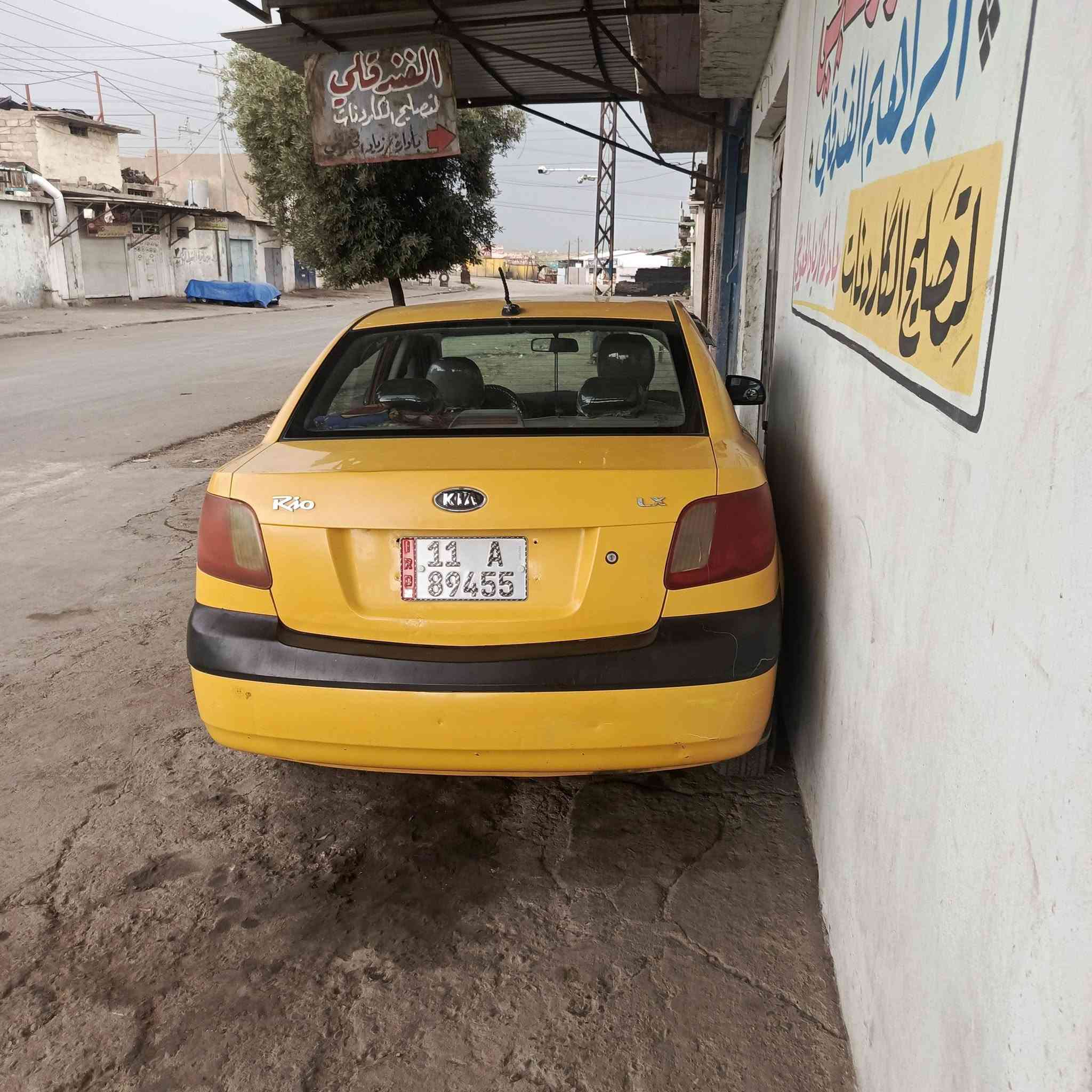 سلام عليكم سياره للبيع كيه ريو موديل 9رقم جديد محرك وكير شرط طخم جديد باتري جديد داخل جديد السعر 90 وبيها مجال مكان السياره موصل حي التنك رقم ***********خابر ودلل
