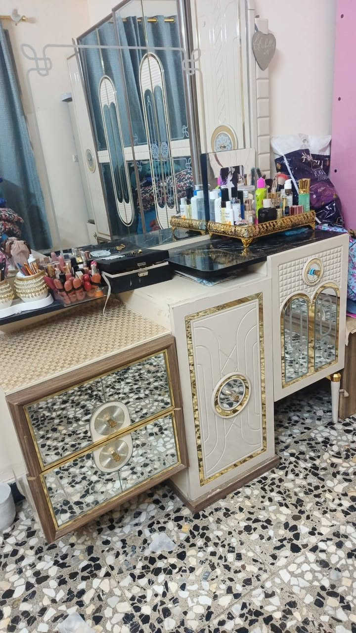غرفة تركية للبيع جسر ديالى 5 دوانم *********** السعر 500
