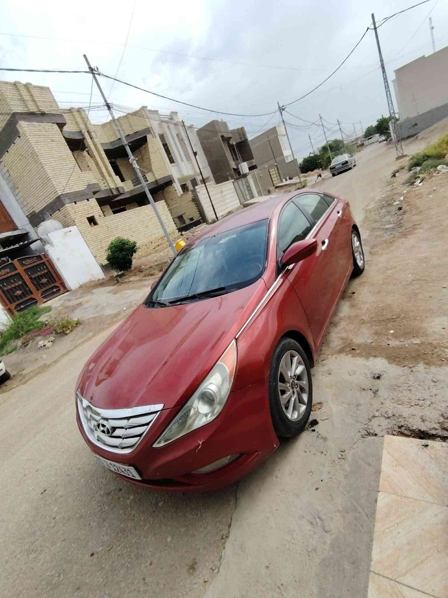 للبيع هوندي سونتا 2011 ضرر جملغ وبنيد بدون داخل ولباقي مكفول سعر 88 وبي مجال ***********
