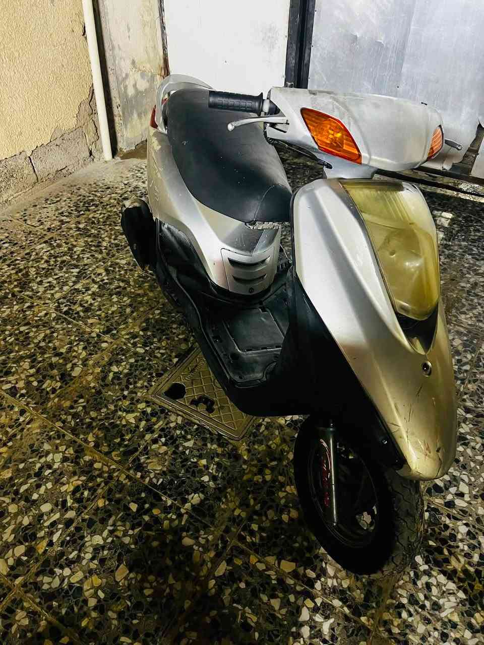 السلام عليكم دراجه بريز لايت جوه للبيع دراجه كاعده مرتبه العنوان بغداد الزعفرانيه
سعر 350 بيه مجال حك الجيه

تواصل 
***********
