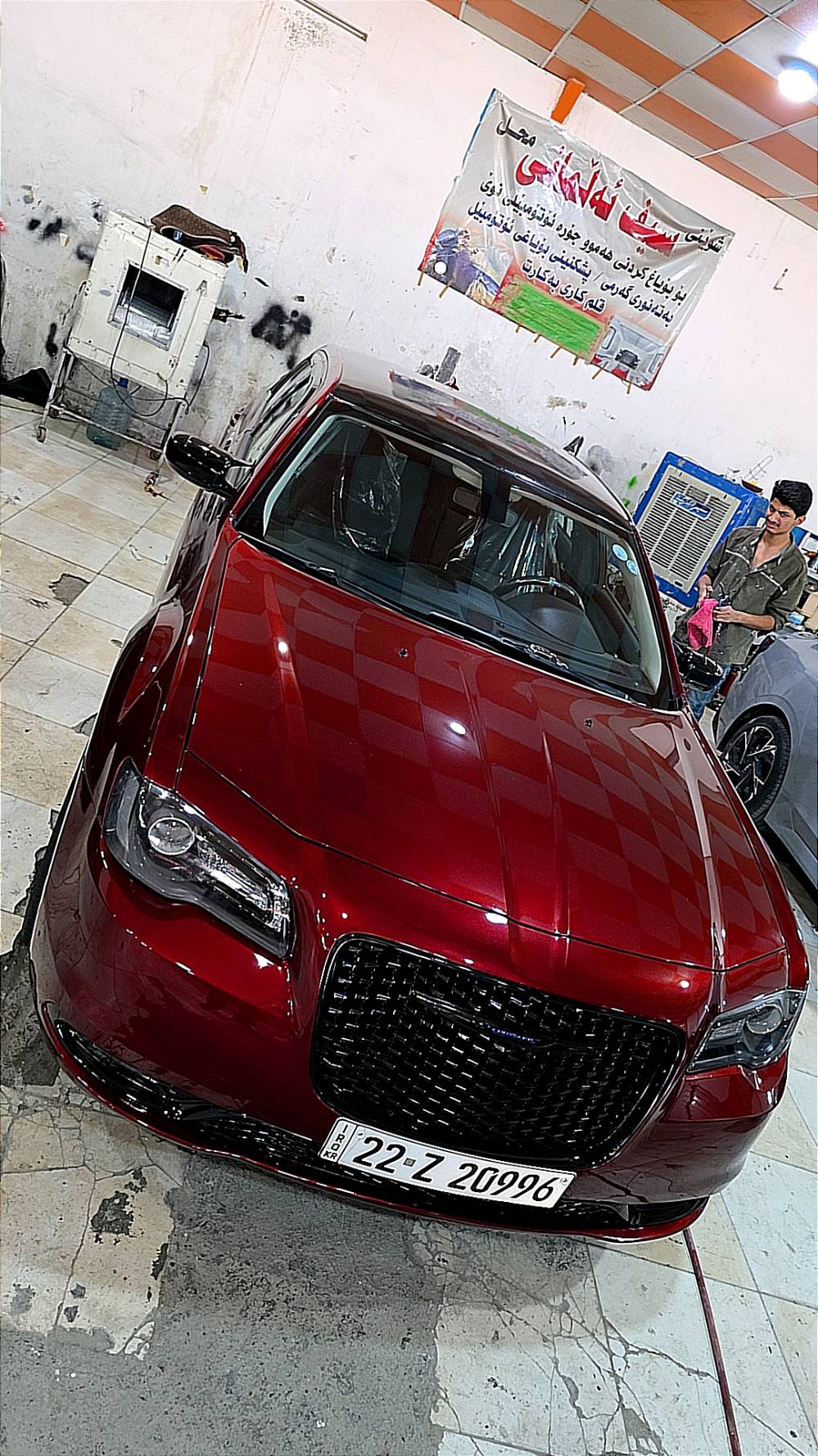 اوباما 2023 للبيع ماشي 40 صبغ 3 قطع وشوية بلسقف اثر حادث خفيف مواصفات s بدون بانوراما رقم اربيل جاهز السعر 210 $ 
***********